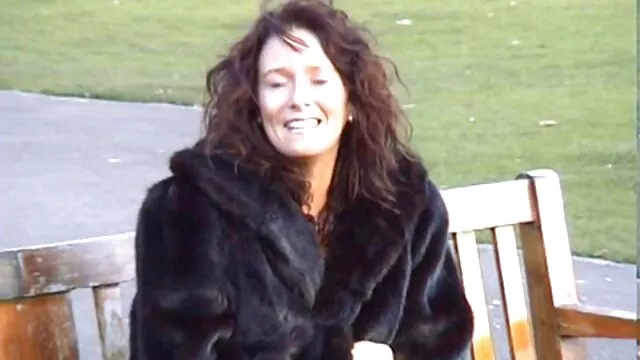 Grosse bite géante pour une petite film porno gratuit italien chatte et un cul